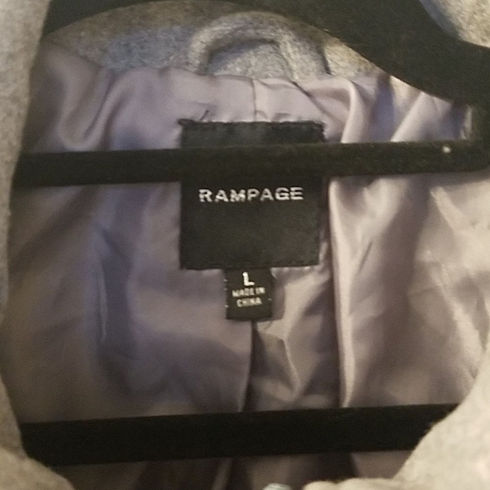 Coat - Picture 2 of 5